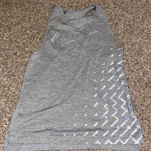 nike workout tank